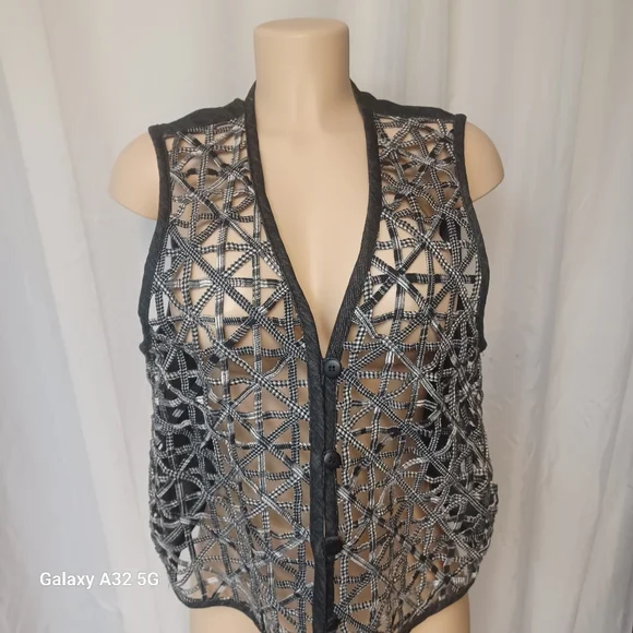 STUDIO COLLECTION Vtg SIZE M Black and White Denim Jean Waistcost Vest - Picture 4 of 11